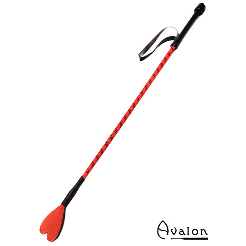 Avalon - COURAGE - Ridepisk med Hjerteflipp - Rød 