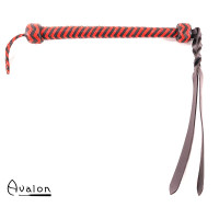 Avalon - HOUND - Svart og Rød flettet Pisk med Bøybar Tupp